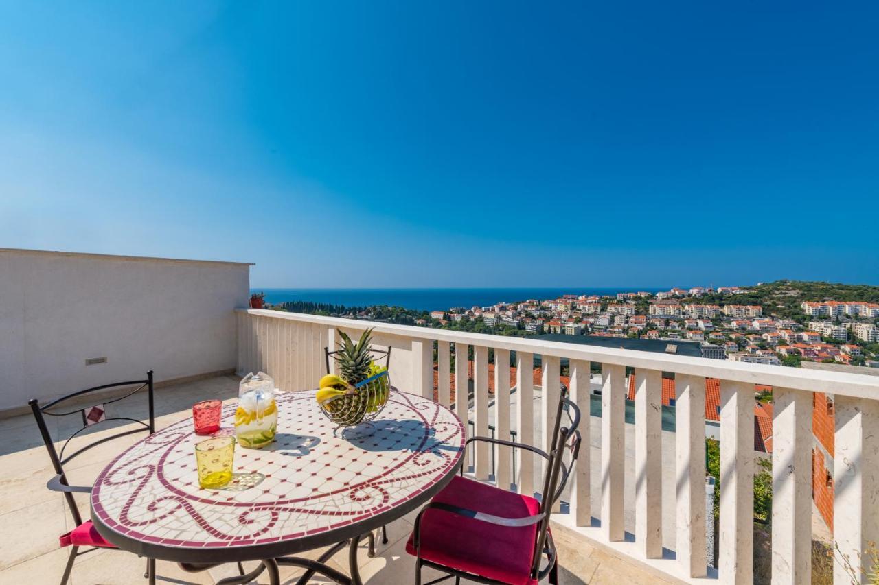 Old Apartment Lea دوبروفينك المظهر الخارجي الصورة