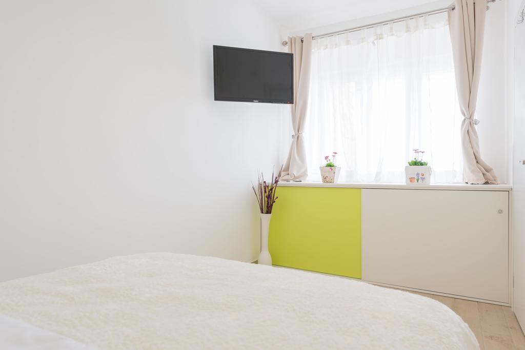Old Apartment Lea دوبروفينك المظهر الخارجي الصورة
